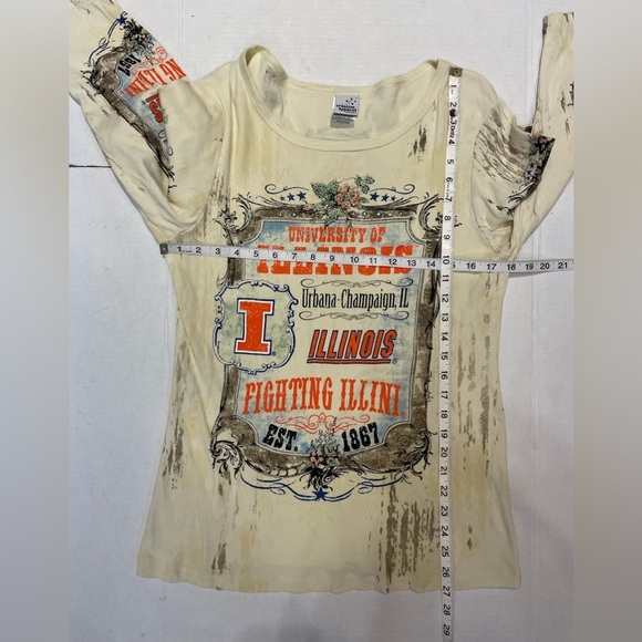 University Of Illinois Fighting Illini Long Sleeve Graphic Tee Size Large - Picture 6 of 6